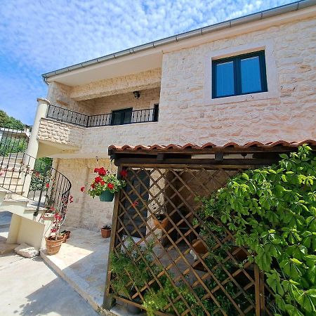 Holiday Home Jakov Bibinje Bagian luar foto