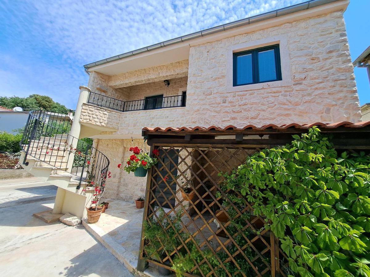 Holiday Home Jakov Bibinje Bagian luar foto