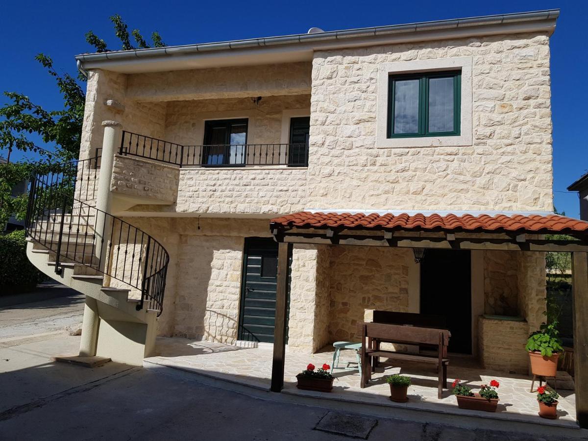 Holiday Home Jakov Bibinje Bagian luar foto